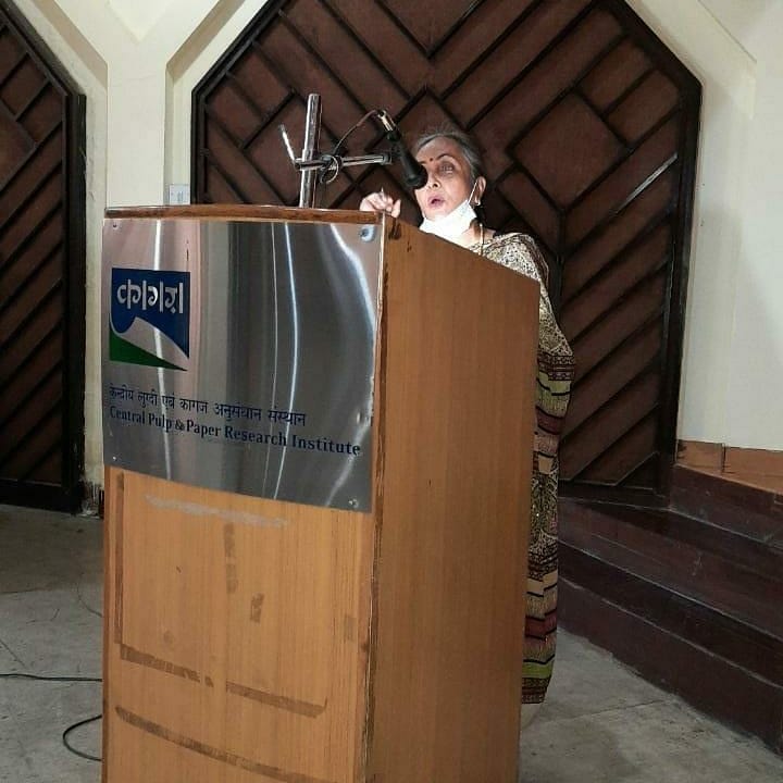 <a href="/SEWA_India/">SEWA India 🇮🇳</a> और <a href="/psfindia/">PSF India ☮️</a> <a href="/psfasia/">PSF Asia ☮️</a> की PRO श्रीमति Neena Dhingra जी को महिला दिवस के अवसर पर बीजेपी की ओर से समाज सेवा के क्षेत्र में सराहनीय कार्य करने के लिए सम्मानित किया गया। यही नहीं Neena जी को इस मौके पर #CIPRI में मुख्य अतिथि के रूप में आमंत्रित किया गया। <a href="/iammtanveer/">Mohd. Tanveer</a>