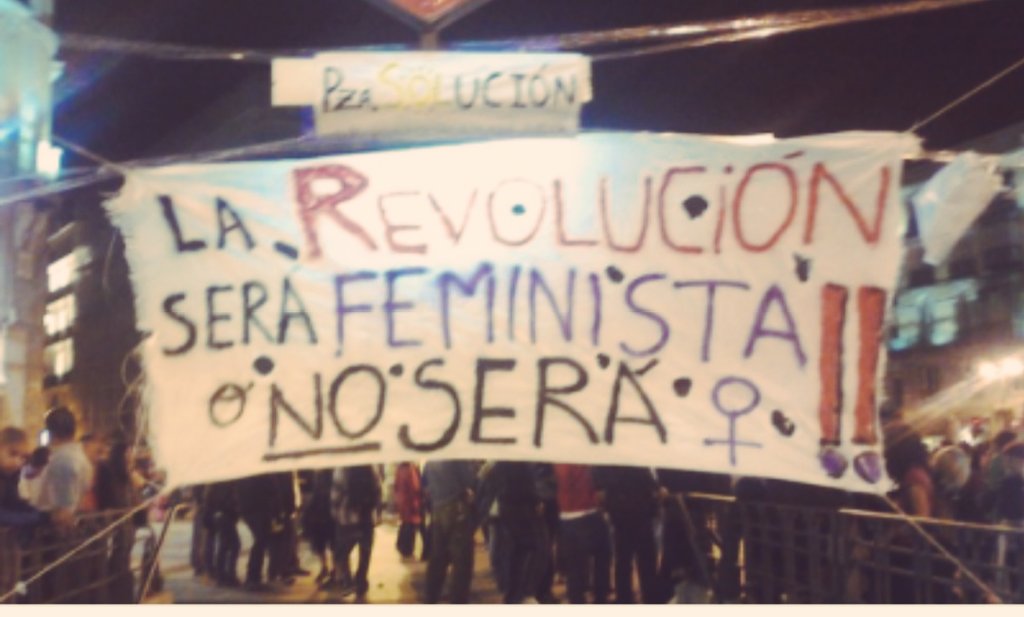 saritisinsectum's tweet photo. @DekuDcat @Nievessebastia1 @Nega_Maiz Dejar de tirar mierda al feminismo. No es cuestión de comparar, son luchas que debemos afrontar en conjunto. Ya tenemos bastante las mujeres como para q venga el otro lado del patriarcado a decirnos q tb tenemos la culpa de eso y q nos sintamos mal por entrar en el mundo laboral. https://t.co/5TNzKVUmEp