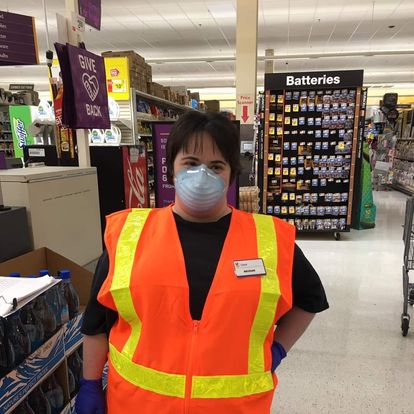 ADWDDMinistry's tweet photo. People living w/ developmental disabilities truly are valuable members of our community, some working during this pandemic. Meghan continues to work at a local grocery store greeting customers. Are you a business owner or employer?  Hire people living w/ disabilities! #DDAware https://t.co/NFcFTvMvNb