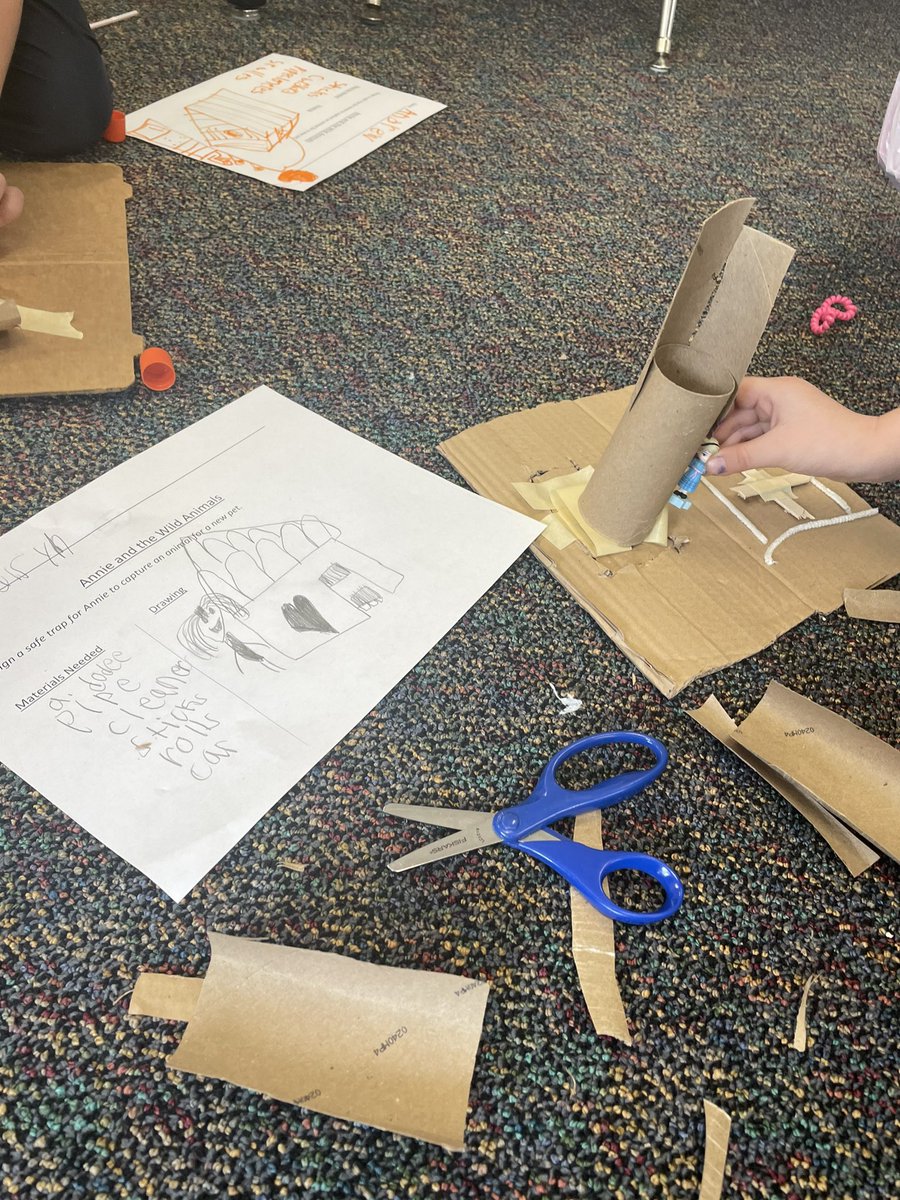 hjwolf2's tweet photo. STEM project- planning, building, problem solving! https://t.co/397RljuLNU