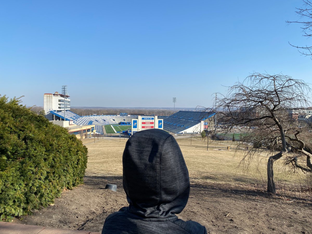 MicahBrownFilm's tweet photo. Spent the morning telling Dawson about goalposts going into Potters Lake, the Hill being packed with families instead of corporate tents and a whole lotta Wโs.
We will be back #RockChalk #CastTheVision https://t.co/KmdA1hMWvD