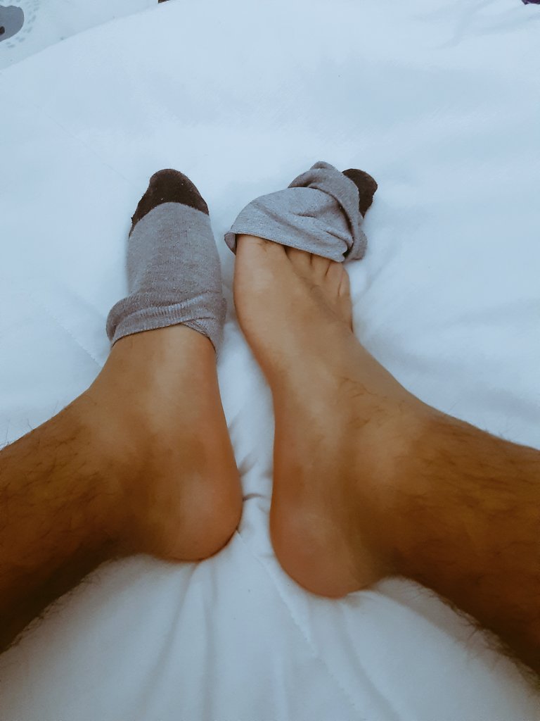 cashmaster2106's tweet photo. My feet in spotlight.
Kiss, serve and pay.
πππππ₯π₯π₯
#findom #cashmaster #cashpig #cashfag #paypig #humanATM #feet #malefeet #footfetish #cashslave #findomslavery #townails #cuttoenails #stinkyfeet https://t.co/RVv8N54VM1