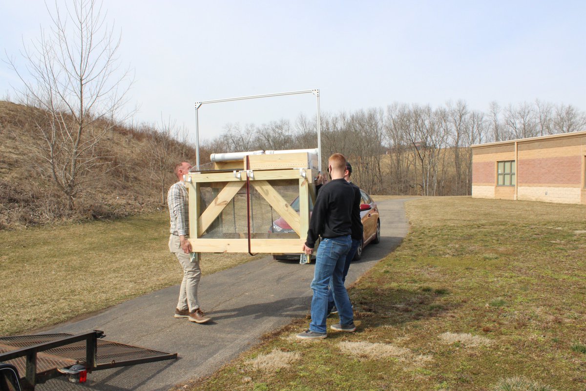 ougreenteam's tweet photo. We delivered our first green roof model to a school today, designed and built by students at Russ College. This is one of 8 to go out. We included instrumentation to help middle school students compare shingled v. green rooftops! @PBIO_OhioU @russcollege https://t.co/hoi96jTEzz