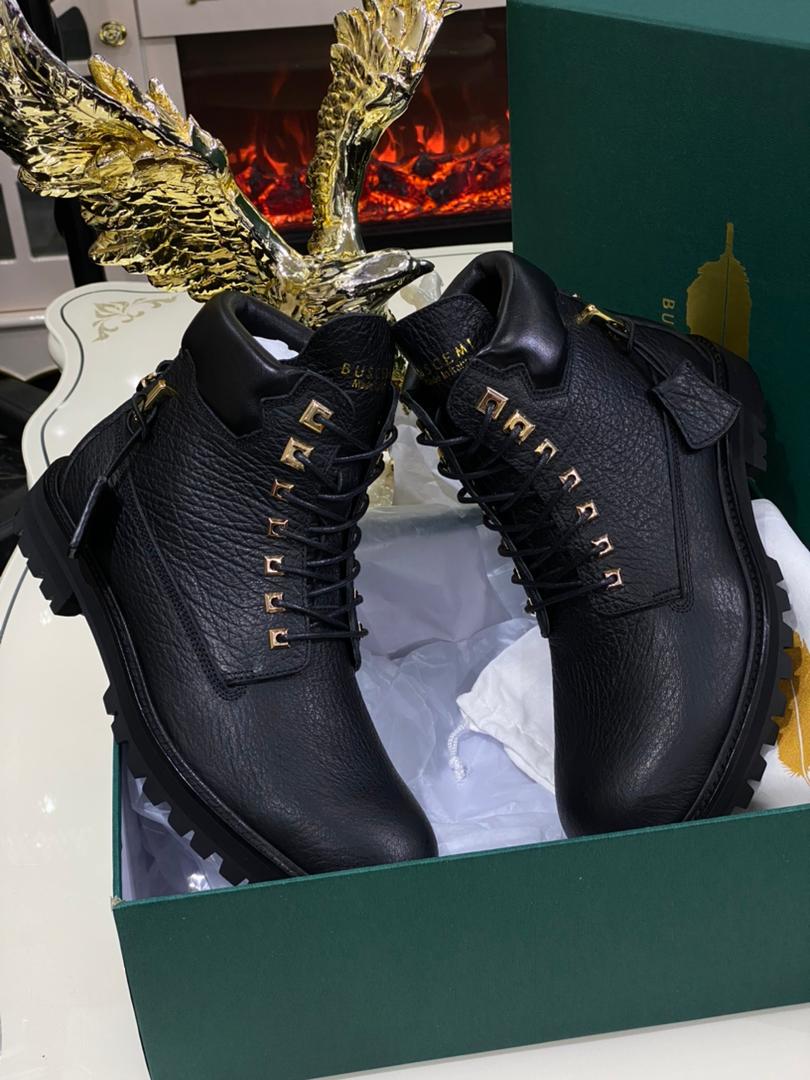 Idon_Ruth's tweet photo. I have beautiful and classy shoe
Quality for less
Send DM for price
#LandLadyNengi Nengi #EricaIsFocused #30BG Churchill Tonto #blockchain #ChampionsLeague #FreePamilerin #blockchain https://t.co/mkg4NTDQ6g