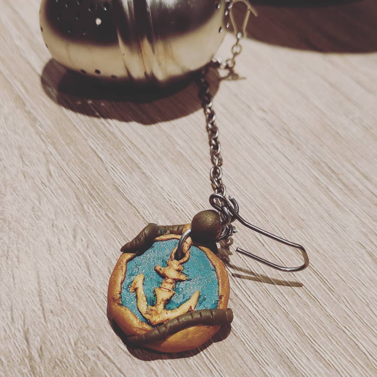 YMorgaine's tweet photo. Teaball, with the Proudmoore's emblem 😊 
Made with #fimo 

#fimocreations #teaball #proudmoore #portvaillant #jaina #jainaproudmore #worldofwarcraft #wow #blizzard #blizzarfentertainment #art #artoftheday https://t.co/GZrcIDis9E