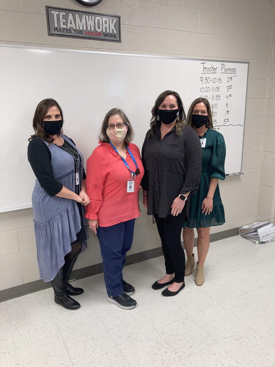 Team 2 Coach Led walkthroughs! HB Williams Elementary and Dr. William Burris Elementary! ⁦@co_sumner⁩ <a href="/JessicaHall27/">Jessica Hall</a> <a href="/AmyRogers_LE/">Amy Rogers</a> <a href="/scottlangford72/">Scott Langford</a> ⁦<a href="/TEACH_Lawson/">April Lawson</a>⁩ ⁦<a href="/EstepCherie/">Cherie Estep</a>⁩ @sherrie_woods