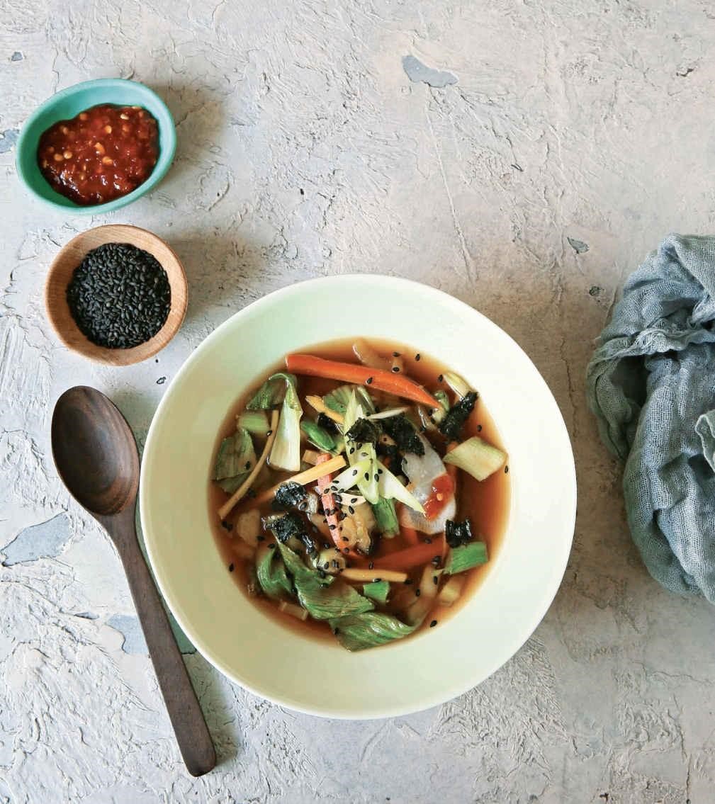 Forks_To_Feet's tweet photo. Vegan Tamarind #Miso Soup @TheVeganZombie @findingvegan
@vegan #veganlife #healthylifestyle #whatveganseat 😍#vegantrends
https://t.co/euu2Uzw7Ul https://t.co/abNGQA1Vma