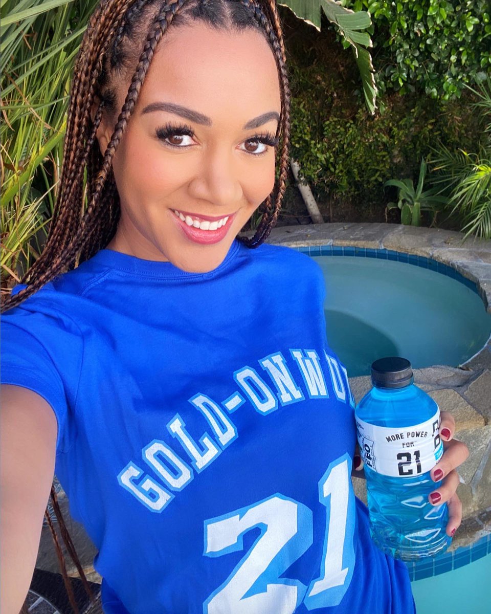 #ad @Powerade gets that as an athlete there is #PowerInNumbers. On every level & every team my number has been 21. I was even 21 inches at birth! From getting buckets, to the back of my jerseys to my social media handle- #21 is part of my identity #poweradepartner #morepowerforme