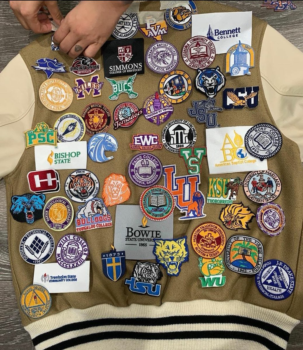 NateBurton_Dins's tweet image. During the NBA All-Star Weekend, @CP3 wore a custom jacket that paid tribute to HBCU’s. @WVStateU seal on the top left of the first photo.