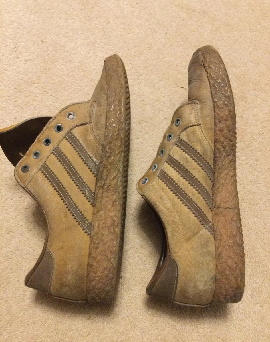 georgienomad's tweet photo. @DeadstockUtopia I just found a pair of the Siroccos in my grandmother's wardrobe...any takers? Size UK 6 https://t.co/U6HQJ6bPhh