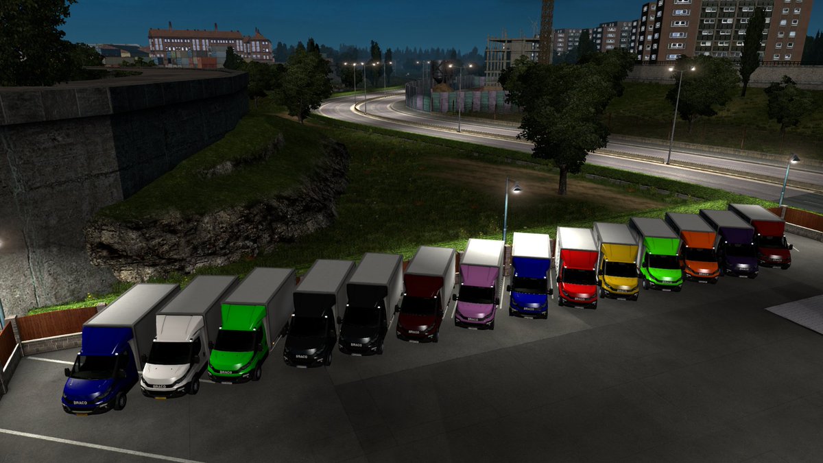 MrAndeh's tweet image. Had a great time with the @PhoenixVTC gang on our Braco convoy this evening, the sight of our multicoloured delivery vans heading from Poland to the UK must have been a sight to behold, thanks @TruckersMP for adding the new alternating vehicles to the game! #EuroTruckSimulator2