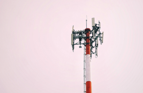 craftytechwrite's tweet photo. Radio Frequency Engineering is Not Dead 

https://t.co/BnfTIW7WFy

#RadioFrequencyEngineering #RFengineering #5G https://t.co/S34It0K0LX
