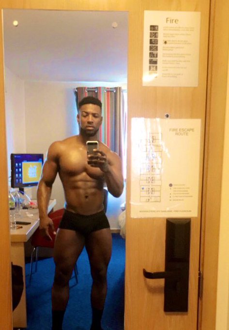 https://t.co/zuvvZdt8aF

@jafinestboy @BlackBritBoys  
@WomensEyeCandy1 @HotUKLads @BlkStrippers @Trinifreak4