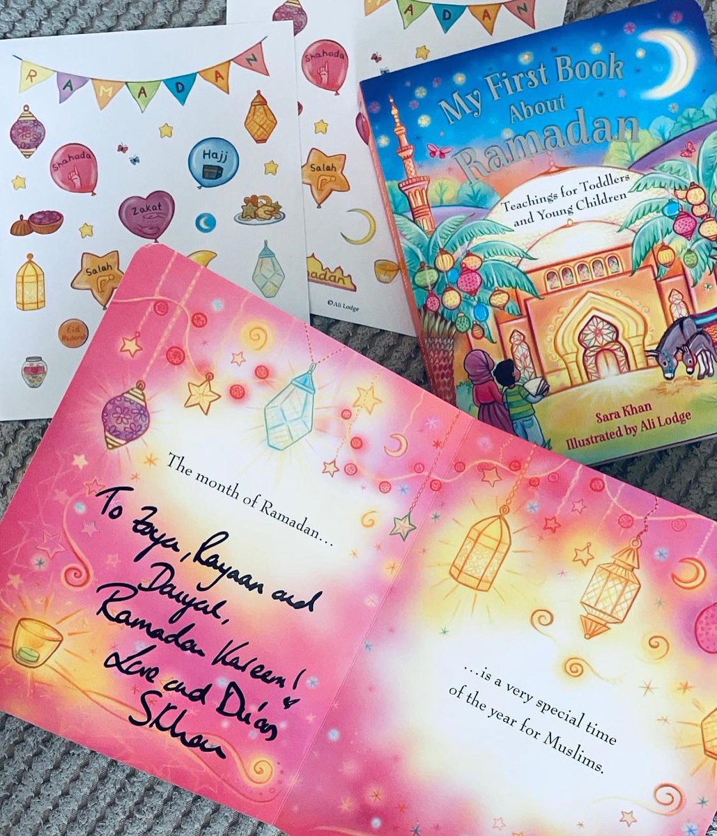 Sara_Khan's tweet photo. A little glimpse of the first page of #MyFirstBookAboutRamadan
(signed by me @Sara_Khan)
Jazak’Allah Khair to everyone who has already placed their orders for Ramadan whether from myself, Kube or other bookstores/Amazon.
I appreciate all your support ♥️ https://t.co/ml4eaxxUXn