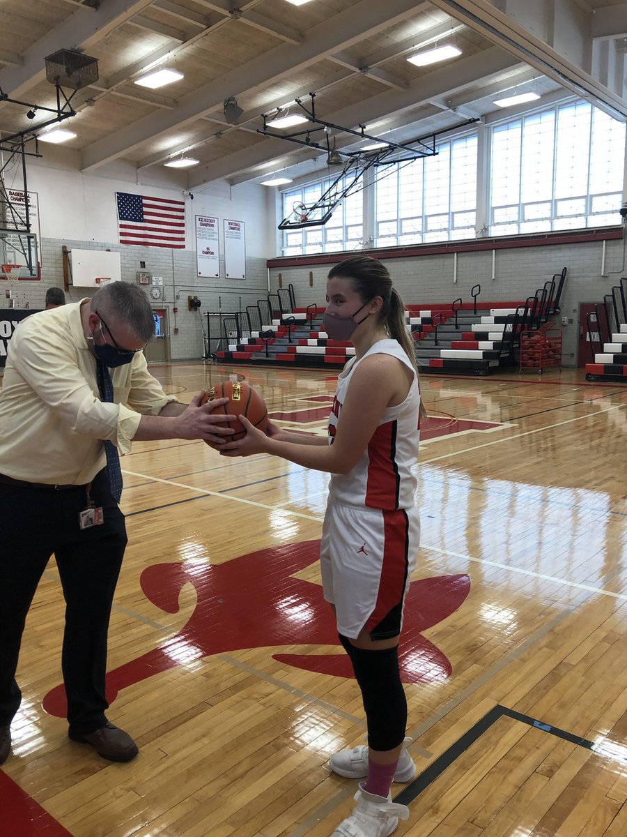 Trainer_Burns's tweet photo. Natalie Pence breaks the All Time Fox Lane scoring record and gets the game ball from Coach Chris Matt’s. Congratulations Natalie! 🦊 Forever! @foxlanefanzone @FLBasketball @FoxLanePride https://t.co/IZU0nIipbc