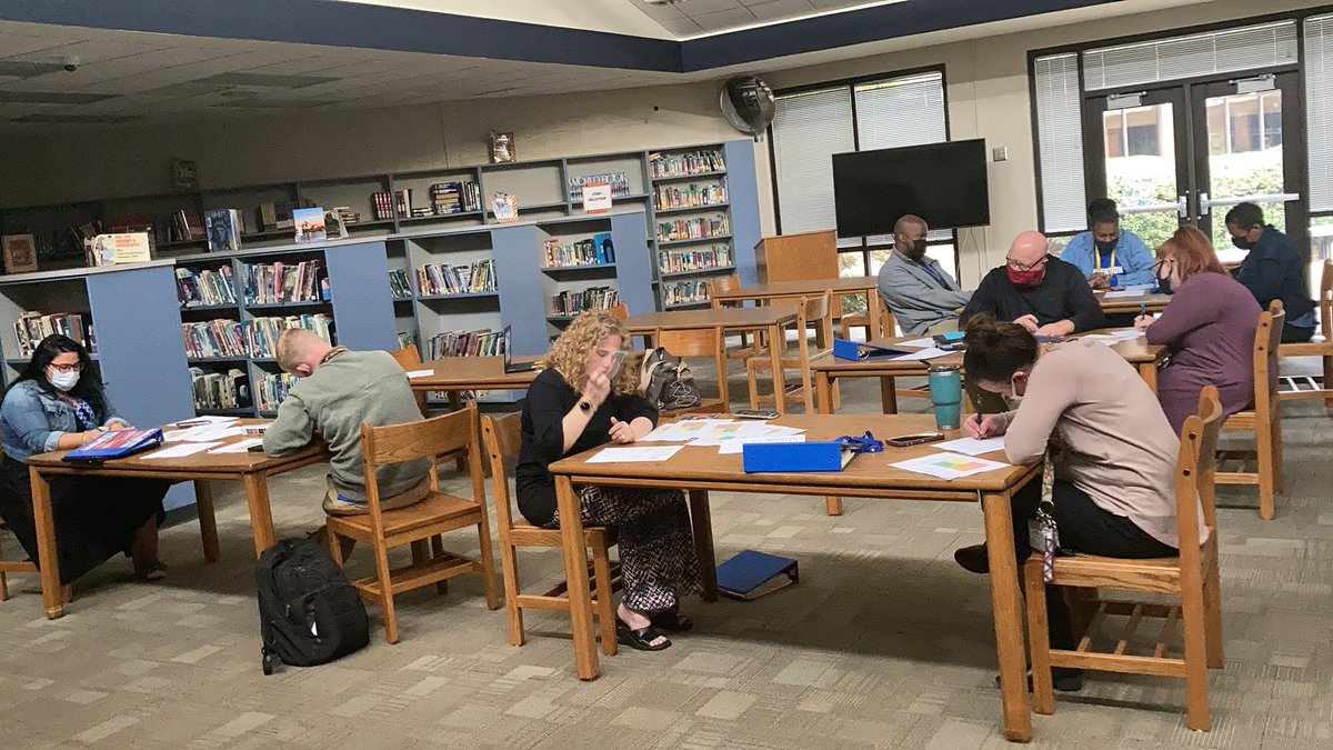 DrSuzanHarris's tweet photo. @HMSBCSS Math teachers are analyzing their MAP data and reflecting on their implementation of the 8 Standards of Mathematical Practices. @ButtsCoSchools #courageousconversation https://t.co/St26Y6Vu71