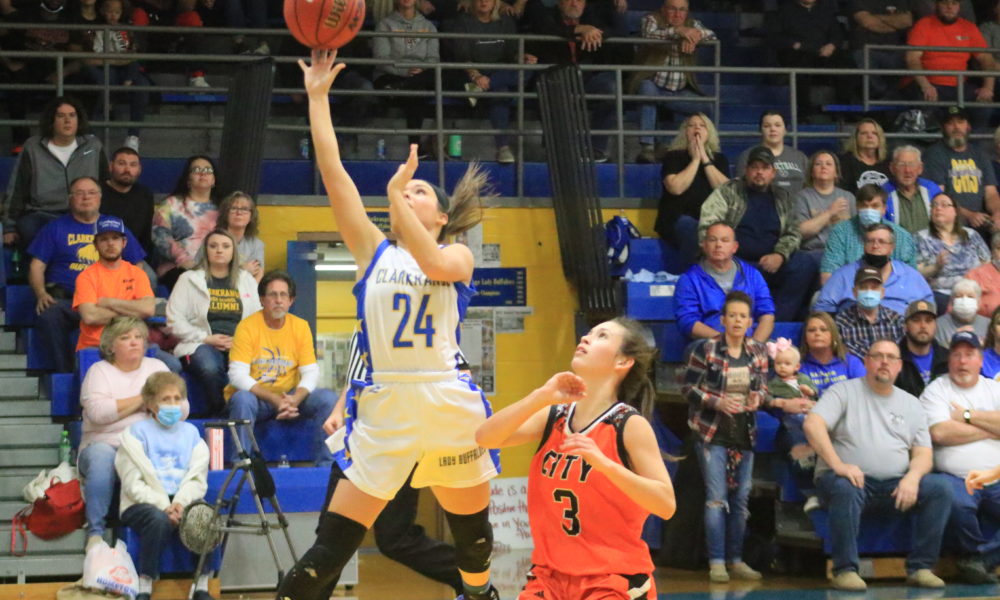 Lady Buffaloes Prepare For 3rd Straight Trip To State, Will Face Summertown dlvr.it/RvJT89