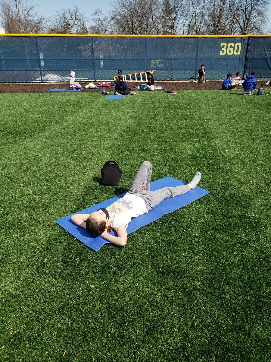 5th Grade News tweet media