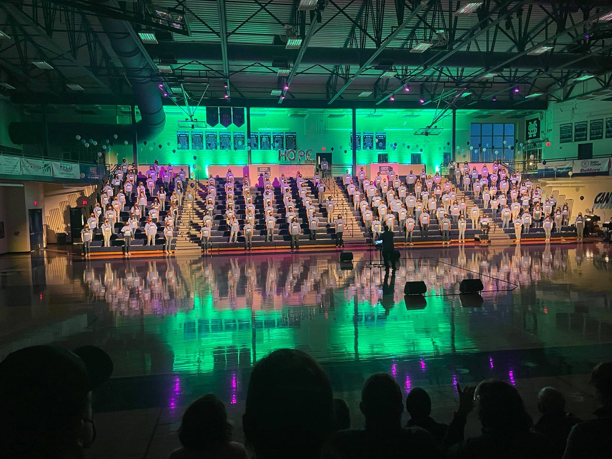 TrophyHouseTGG's tweet photo. Did anyone catch the live stream on @MuskegonChannel ?  Mona Shores Choir did a wonderful job!!  Thanks for working with us for your event.  🎵#monashores #sailorstrong https://t.co/5ciTPJGK11