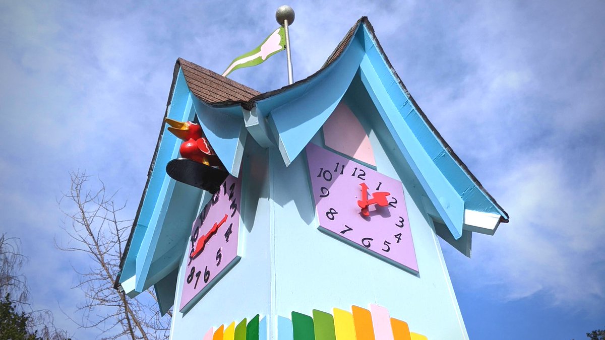 FairylandCA's tweet photo. Hickory Dickory Dock, hope you don't feel cuckoo from changing your clock! 
#DaylightSavingTime #SpringForward #SpringAhead #CuckooClock #EarlyBird #SetYourClock #ChildrensFairyland #Fairyland https://t.co/fjBgQ4ZFNf