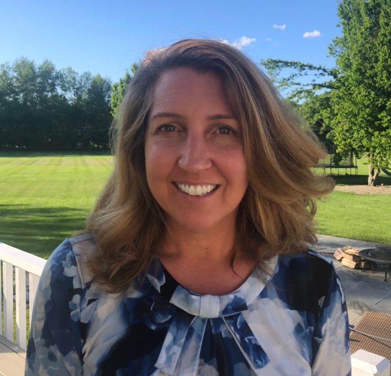 JLGPrinceton's tweet photo. This week's #MotivationalMember is Debbie Vogel Brown! Debbie has been a JLGP member since 2008. This year, she is reprising the role of Community Manager, a role she held during the 2019-2020 League year. Thank you, Debbie, for your leadership and service to our League! https://t.co/TZdDum1czO