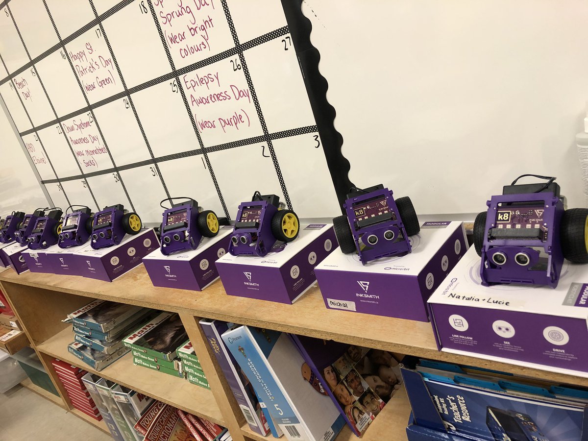 Grade 5/6s <a href="/SEBStars1/">SEB Stars</a> are building and coding <a href="/InkSmith3D/">InkSmith</a> K8 robots in preparation to design their own Mars rovers for our space inquiry. We are so grateful for @mfleonard231’s expertise and guidance! #WCDSBawesome 🚀🌟