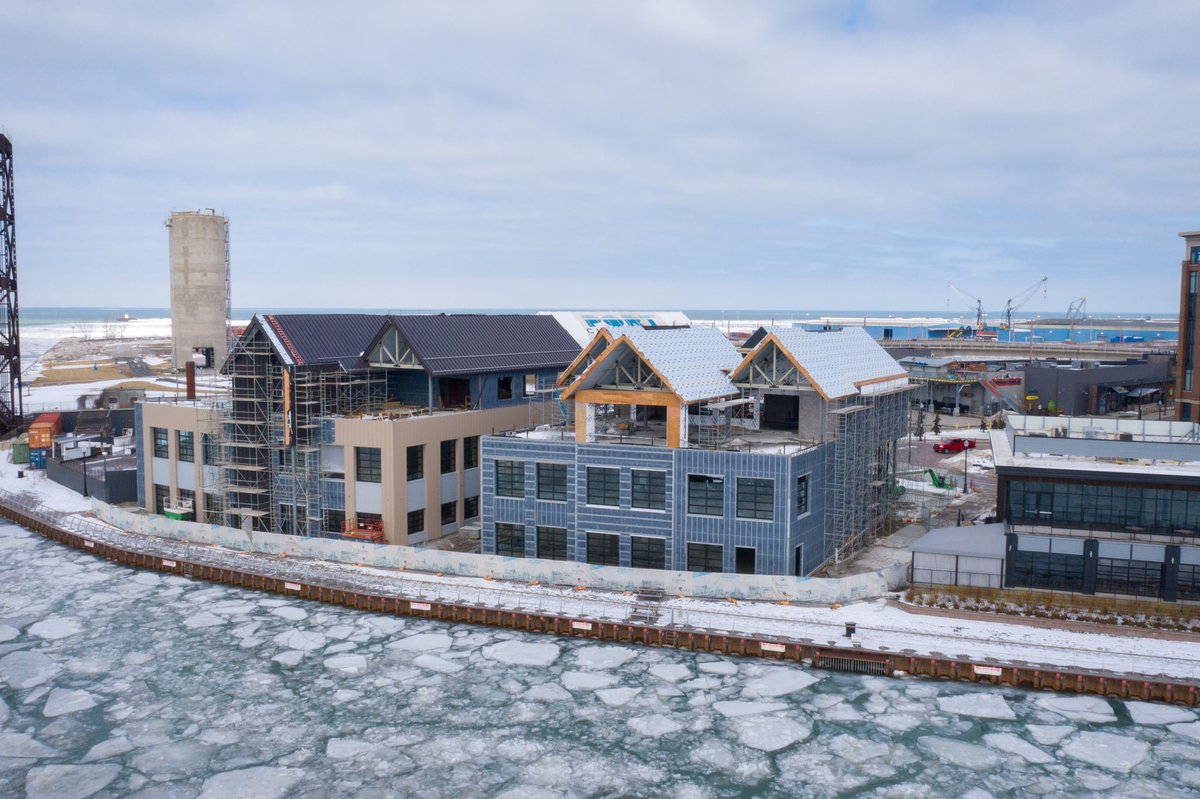 Engelkecs's tweet photo. Another update on our Riverfront Restaurants project on the East Bank of the Flats in downtown Cleveland, OH. Our team will continue all of their hard work on both buildings. Keep up the great work- Mike, Scott, Logan and Mel!! https://t.co/zt6XGrk9lX