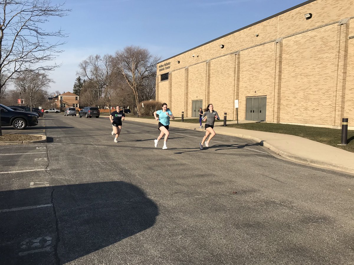 MacTrackAttack's tweet image. Fun in the sun! ☀️ #runhard #makethingshappen