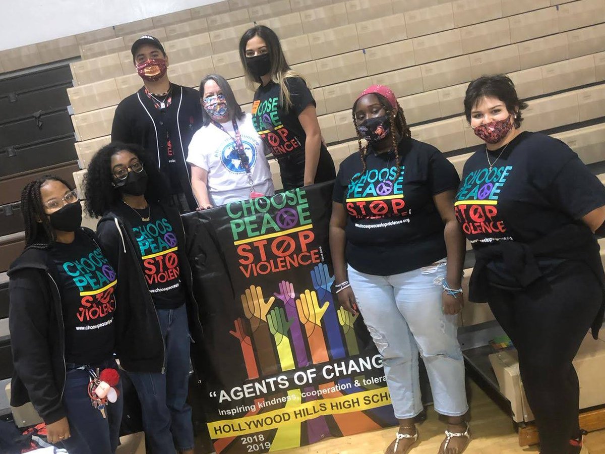 HHHS @SpartanHhhs thanks the United Way @UnitedWay & Broward County @browardschools for selecting us to host the 7th annual Above the Influence Rally! Looking forward to taking part Thursday, March 18th! #ATI2021 #ChoosePeaceStopViolence @Principal_HHHS @hhhssga1 @ChoozPeace☮️❤️