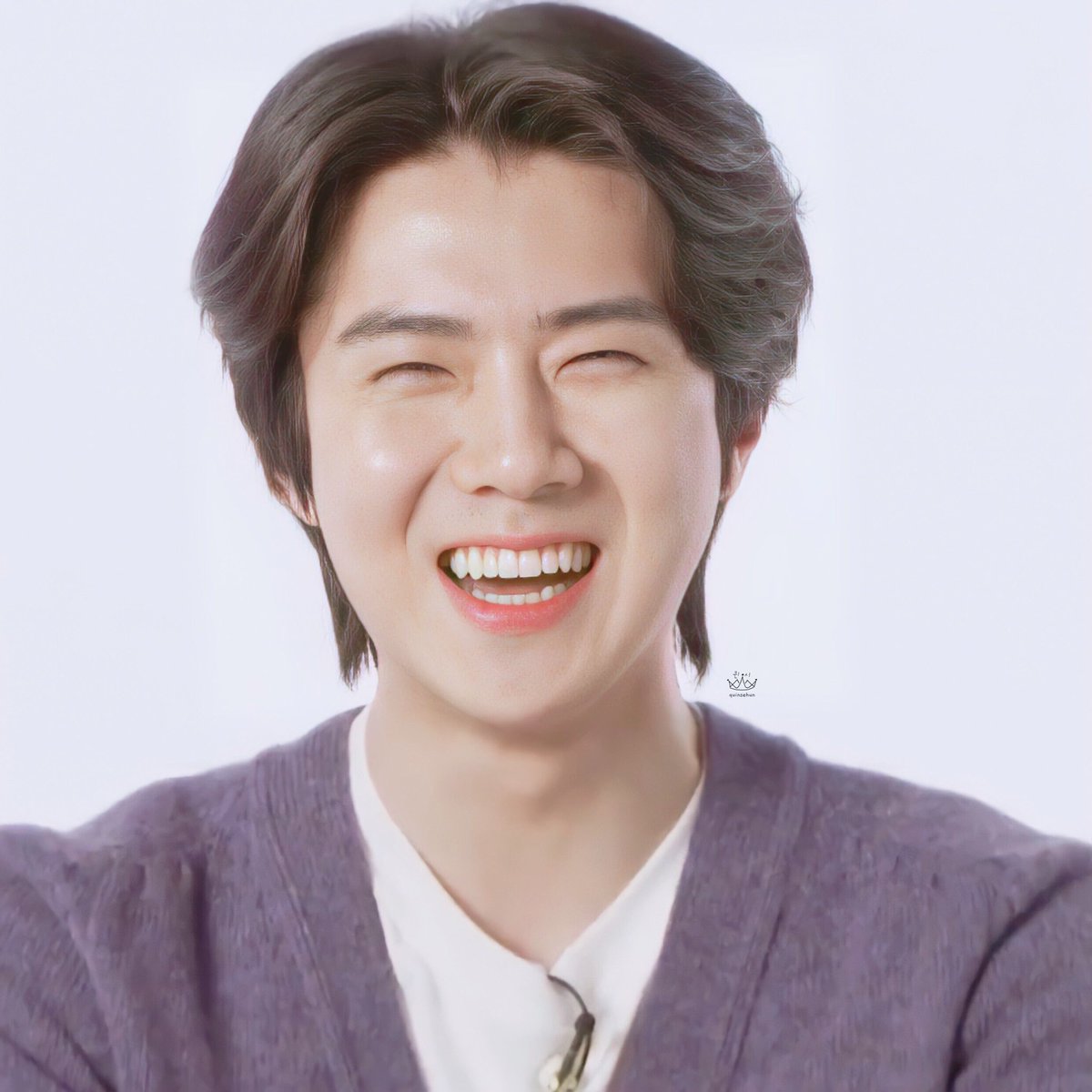 es krim coklat tweet media