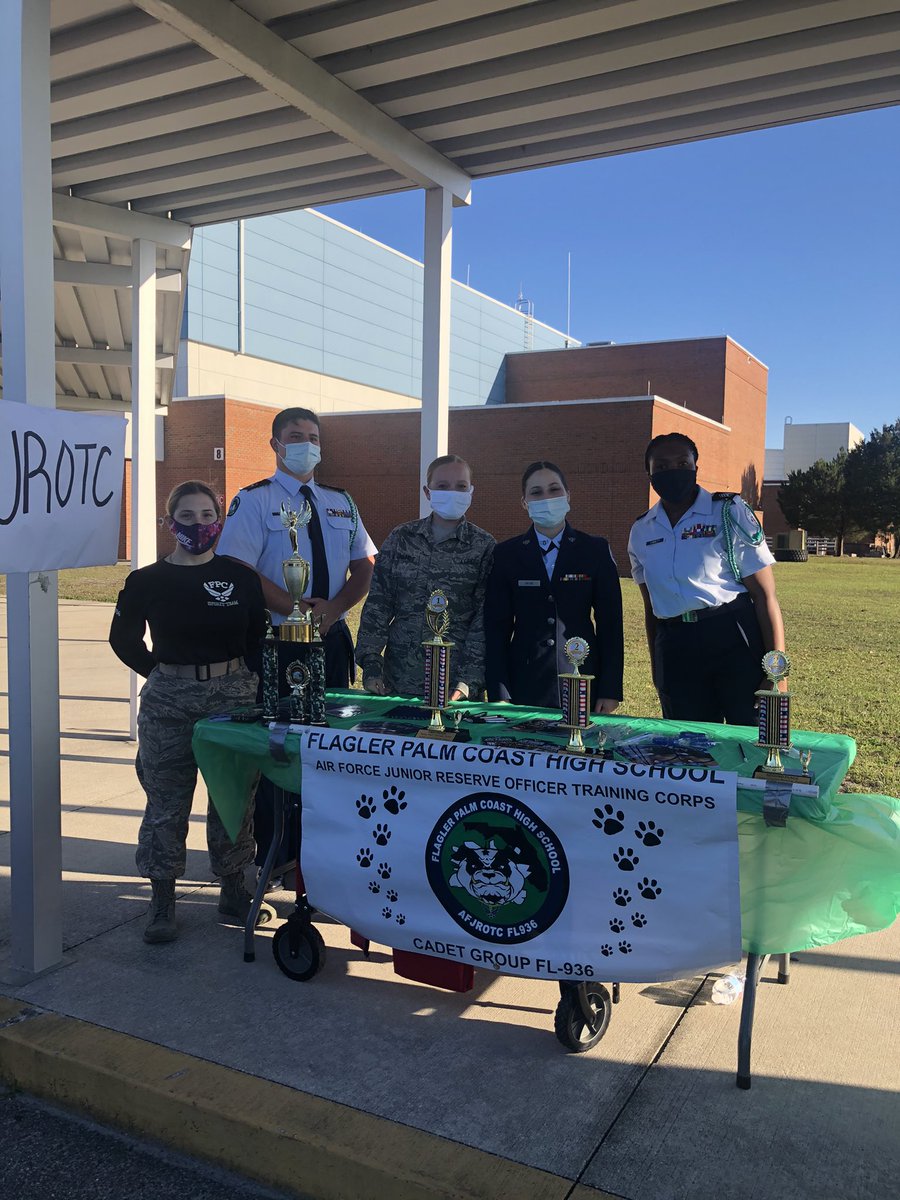 <a href="/FPCHS/">Flagler Palm Coast High School</a> course selection drive thru event is underway. Great turn out! <a href="/FPC_CTE/">FPC CTE</a> <a href="/fpcsga/">FPC SGA</a> <a href="/FlaglerSchools/">FlaglerSchools</a> <a href="/FPCIB1/">FPC International Baccalaureate</a> <a href="/band_fpc/">FPC Band</a> <a href="/FpcPaw/">FPCPawPrints</a> <a href="/FlaglerI3/">FPC PBL</a>