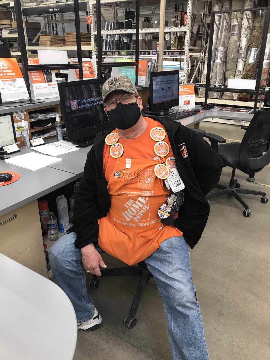 Had a fun meeting with this guy. 7X specialist of the month at 3312. Look at all of those badges! If you need a lead, measure, credit card, or Tuff Shed you won’t make it past Steve Rifkin. @OrangeClick3312 @kelly_blakeslee @orangerob17 #pacnorthproud