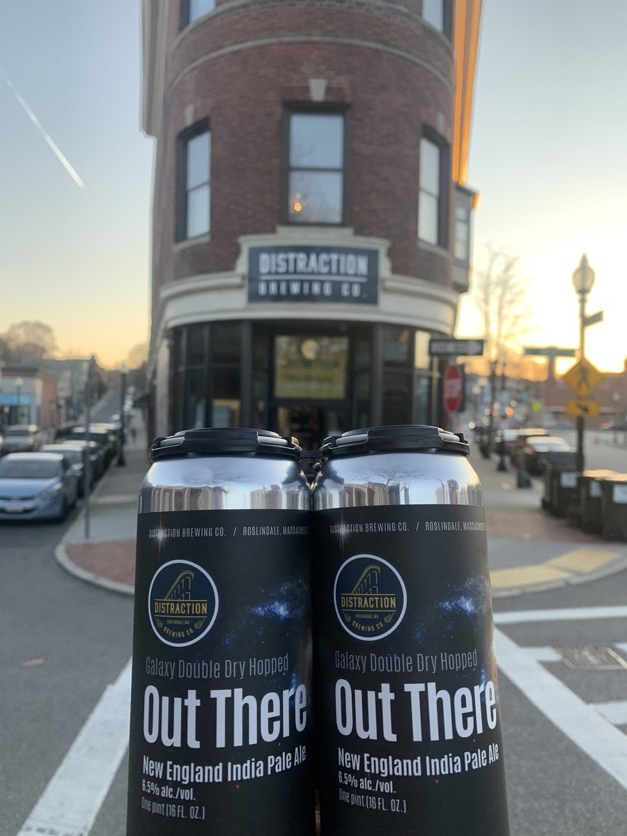MassBrewBros's tweet photo. Wrapping up our tour of #Boston breweries at @distractionbeer in Roslindale where they just released ‘Out There’ Galaxy Double Dry Hopped NEIPA for @MassBeerWeek 

They have beer-to-go from their brewery and are targeting April 1st to open to the public

#MassBeerWeek https://t.co/IulCsi1rC2