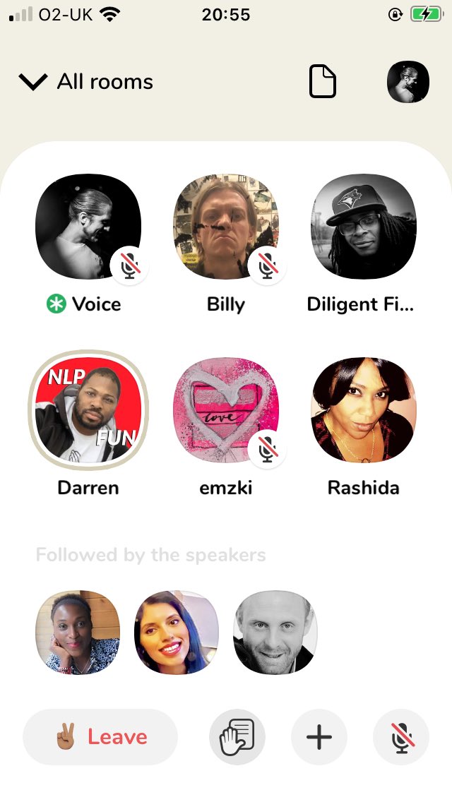 Voice_MC's tweet photo. Wow! 2nites Lyric of the Week had so much. It was powerful ✨

Big up every1 on stage &amp; in the audience. 3hrs 2nite! 

16/3/21 #5 

#lyricoftheweek #clubhouse #audioangel #dilligentfingers #emzki #billykettle #lila #raghad #darrenshaw #mcdvs #djfader #kinesthesia #RIPBiggie https://t.co/IpqQQPFh54