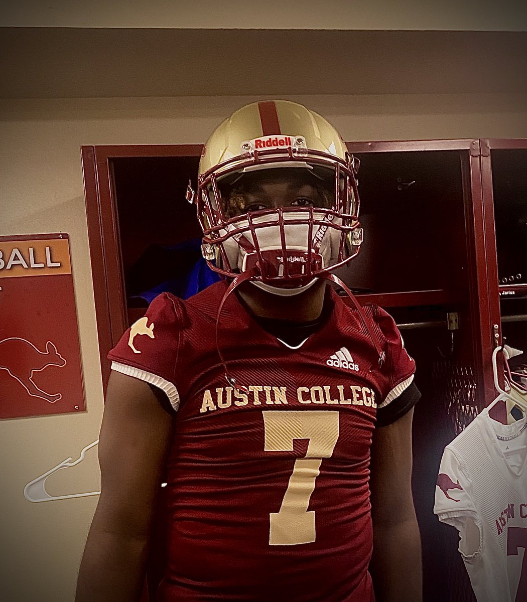 Tabren “Brobro” Yates (@tabreny) on Twitter photo After a great visit and talk with <a href="/Coach_DawsonRSP/">Loren Dawson</a> I’m truly blessed to receive a offer from Austin College!!🙏🏾<a href="/AustinCollege/">Austin College</a> After a great visit and talk with <a href="/Coach_DawsonRSP/">Loren Dawson</a> I’m truly blessed to receive a offer from Austin College!!🙏🏾<a href="/AustinCollege/">Austin College</a>