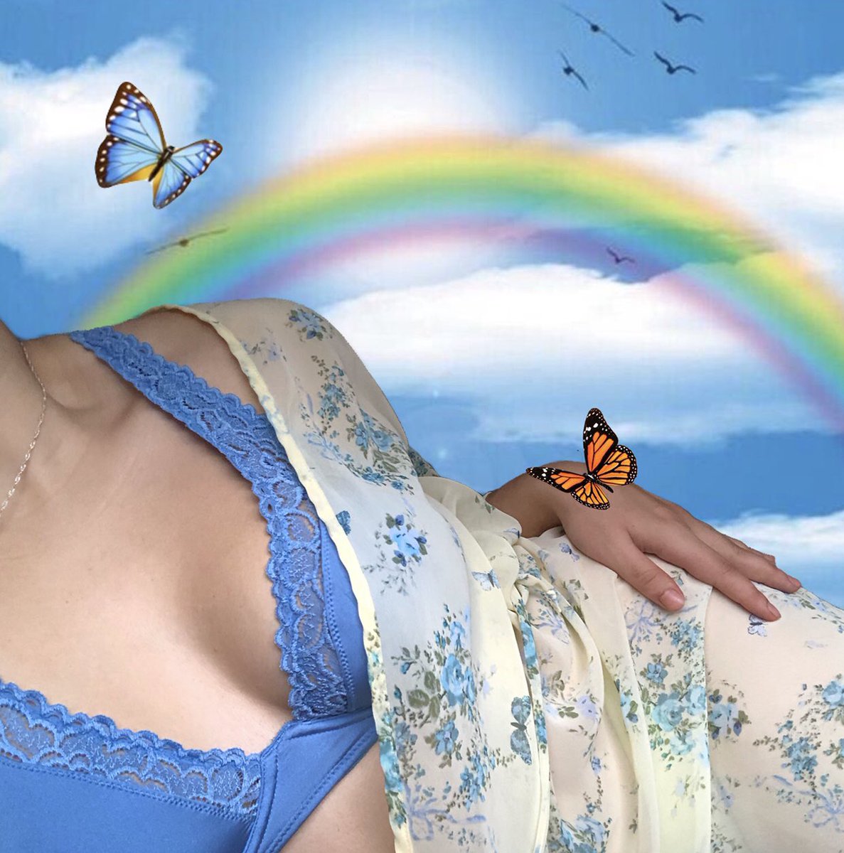 HotGirlKait's tweet photo. Graphic design is my passion https://t.co/X6yC4tzDG7