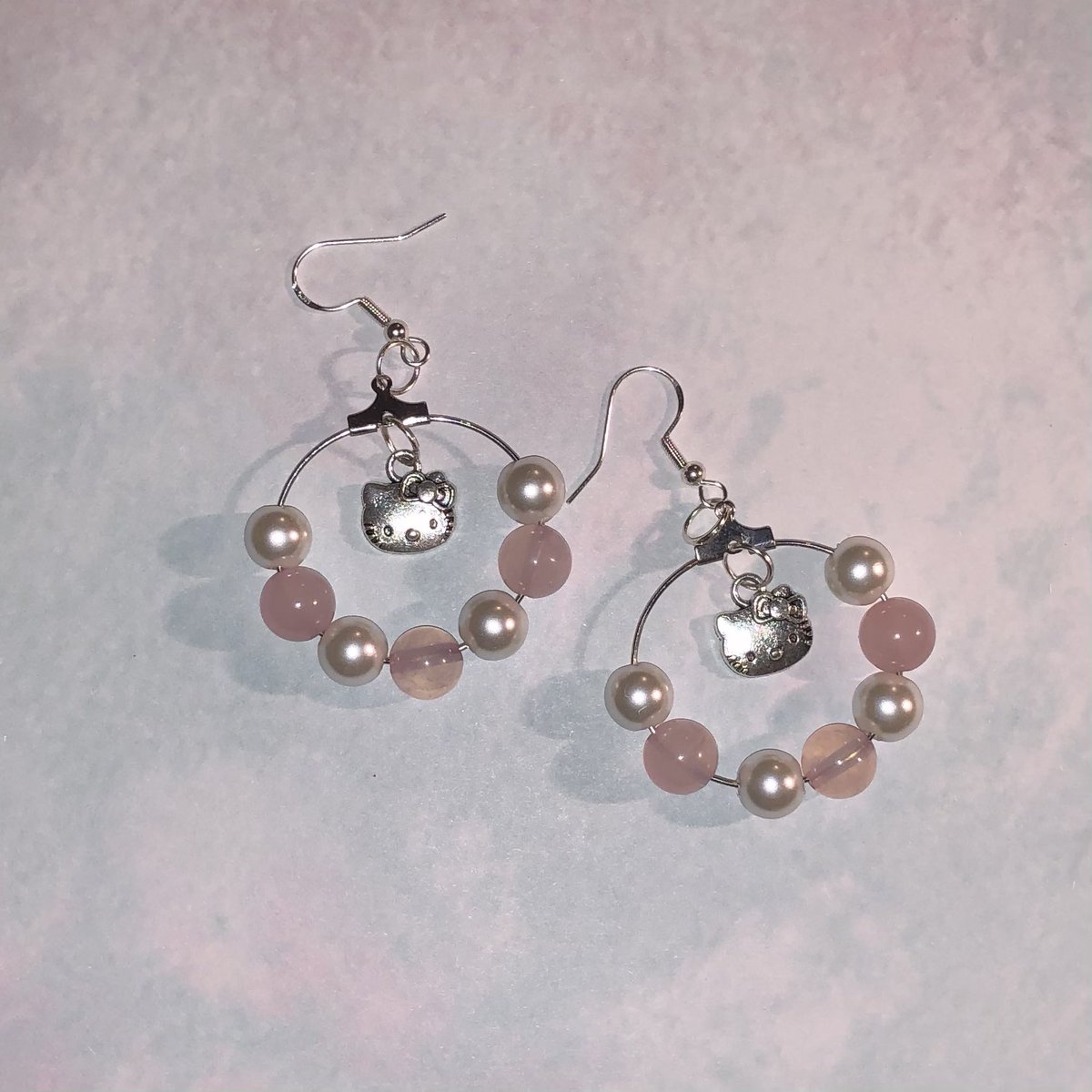 AurasAndAuroras's tweet photo. Try some new jewelry today!

https://t.co/UK0RkWdv6O https://t.co/hsE2xTUs07