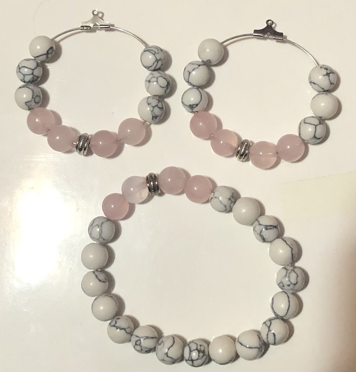AurasAndAuroras's tweet photo. Try some new jewelry today!

https://t.co/UK0RkWdv6O https://t.co/hsE2xTUs07