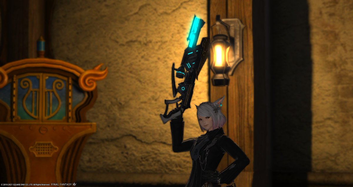 うりなま Ifrit スカエウァ銃さっさと投影しようと思ってたけどスーツっぽい服に合わせるとドミネーターみたいでかっこいいかもｗ