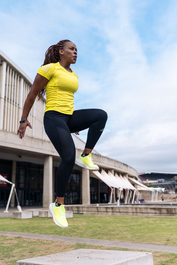 zinhlendawonde's tweet image. Feel the ENERGY ⚡️⚡️⚡️ with @adidasza HI ENERGY ultraboost21 

#hienergy #ultrabiost21 #adidas  #iscisha #rugbyplayer #adidasrunners #adidaswomen #womeninsport #wcw