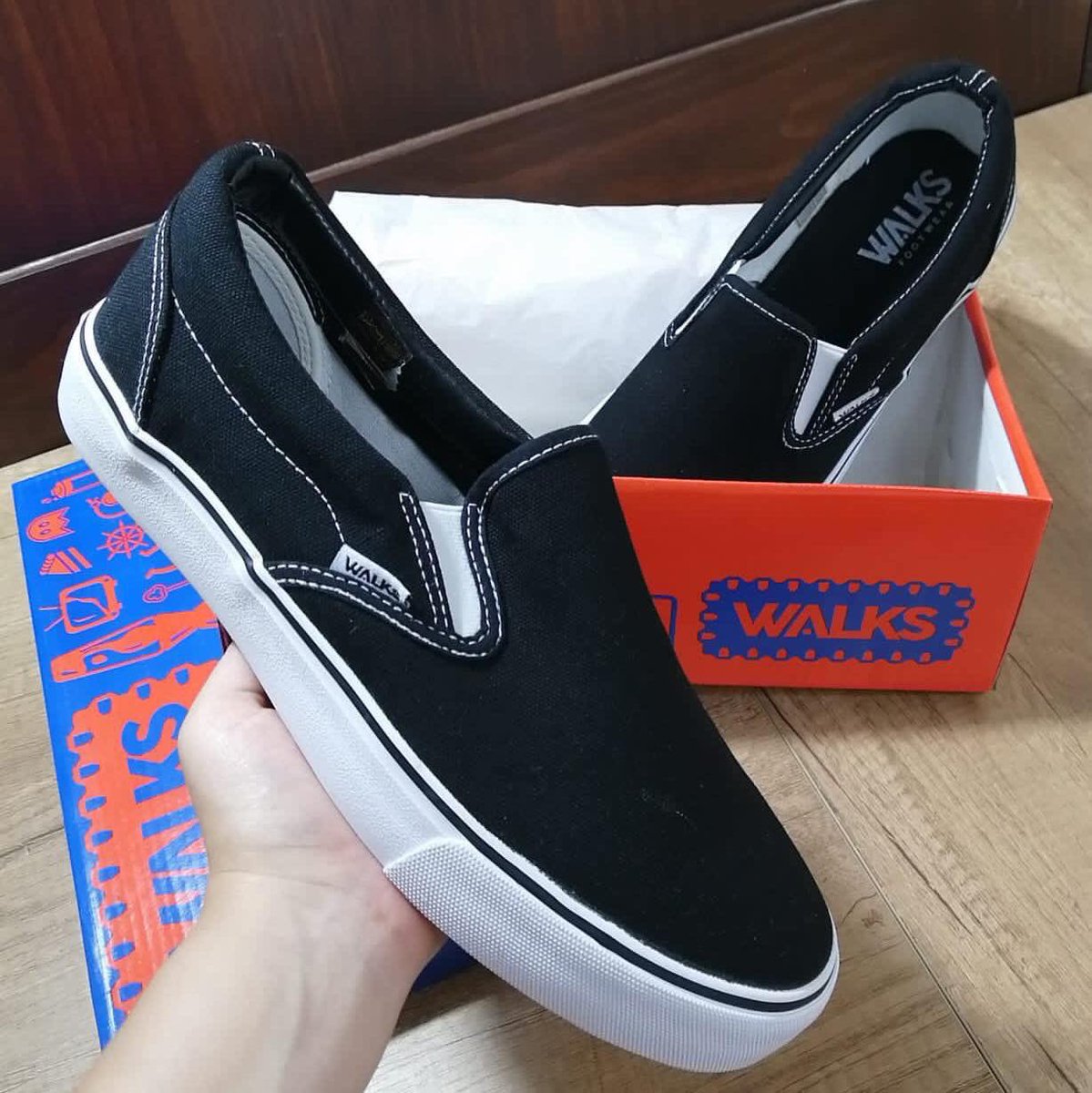 KamarStore's tweet photo. Solo este #miercoles aprovecha y llévate
1 par de estas bellezas a tan solo $19.99
2 pares. $35.00 o 3 pares x tan solo $45.00 #PodesCombinar #Cool
#Geniales #PromoLimitada #VLPVKS ♥️ https://t.co/tLlTR3KzLz