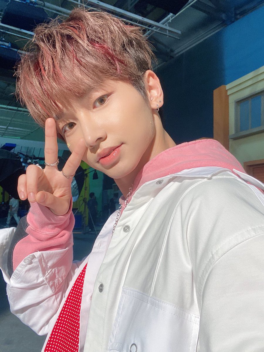 moonberry_827's tweet photo. โ
#TOOgetherSelcaDay #TOO #ํฐ์ค์ค @too_offcl @too_members https://t.co/p3pmgJzFp9