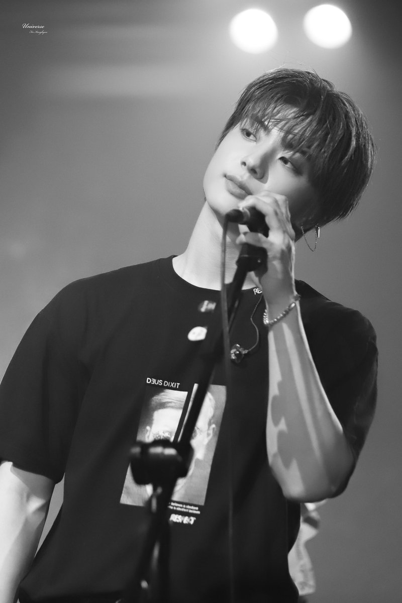 210307 STUDIO WE: LIVE #6 💜🖤

#원위 #강현 #ONEWE #KangHyun