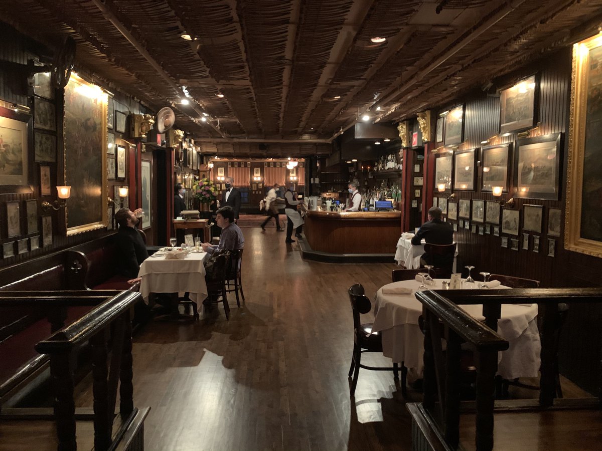 OnlineSmarts_'s tweet photo. CA's indoor dining return guidelines bring hope to restaurateurs - and patrons. @LAist
https://t.co/7nt4tU56Cw https://t.co/WKFYsOpd8D