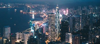 AXA_XL's tweet photo. AXA XL’s #GlobalPrograms & Captives Regional Director for #Asia-Pacific highlights 3 ways global #insurance programs have helped multinational companies protect their employees & either sustain or grow their businesses during the #pandemic. https://t.co/YkIlsYi0hK https://t.co/RINs2Euq8F
