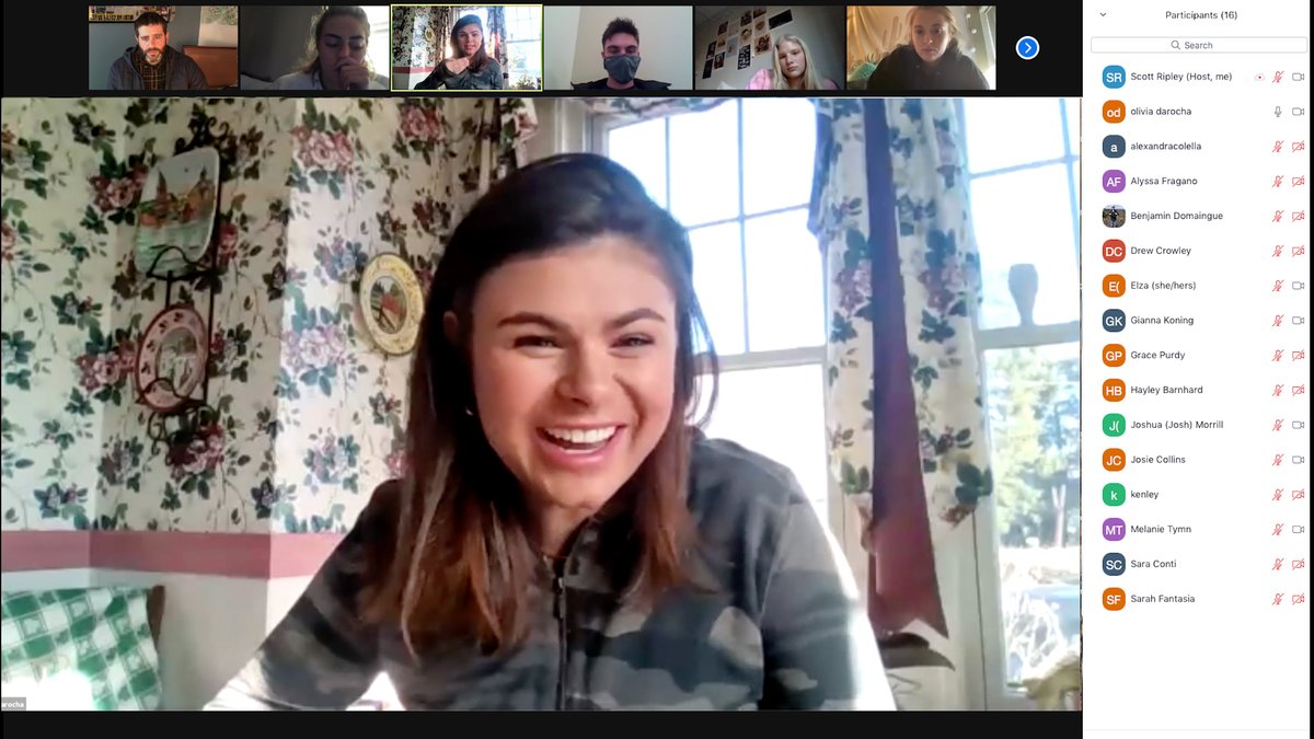 Great talk with <a href="/oliviadarocha/">Olivia DaRocha</a> from @ABC6. Our <a href="/UNHJournalism/">UNH Journalism</a> students heard about her career so far in TV news and tips for finding that first job. #UNHAlumni