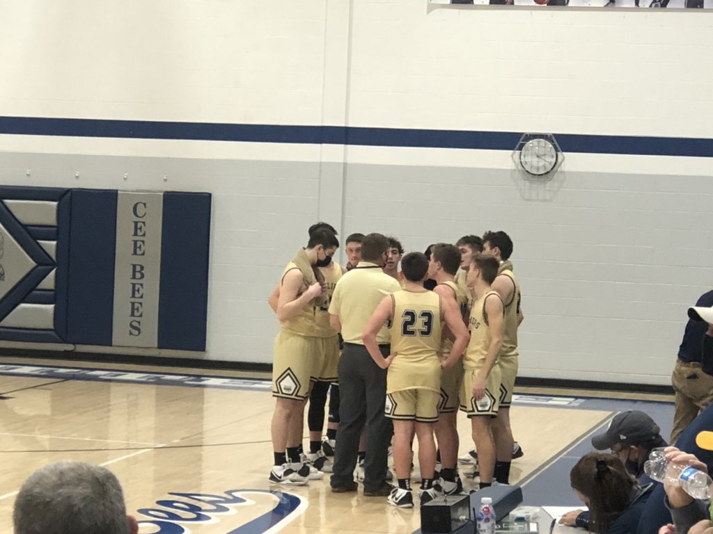 gcarey938's tweet photo. Final - Greenbrier West 74, Clay-Battelle 58 #wvprepbb

Cavaliers outscore Cee Bees 21-10 over final 5:10 to pull away.

Pack 28 points, Boggs 18, Vaughan 13 for GWHS

Moore 23 points, Chistler 17 for CBHS https://t.co/E9oPt4bDma
