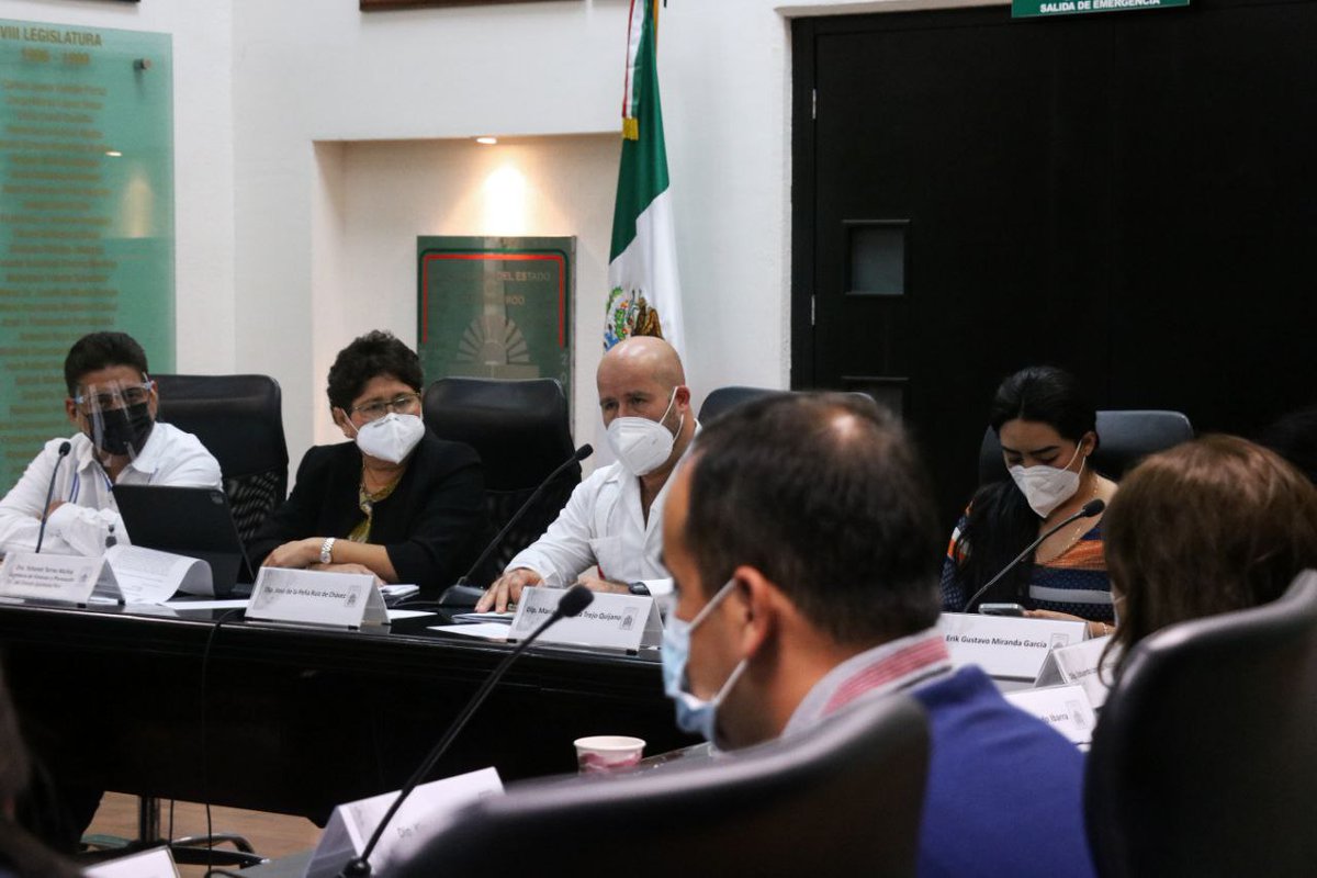 yohanet_torres's tweet photo. Está noche asistí ante la Comisión de Hacienda, Presupuesto y Cuenta del @CongresoQRoo para continuar con el análisis del Programa de Potenciación de los Recursos del #FAFEF que servirán para realizar obras de infraestructura en #QuintanaRoo. #XVILegislatura https://t.co/Sg3qGMPsI4