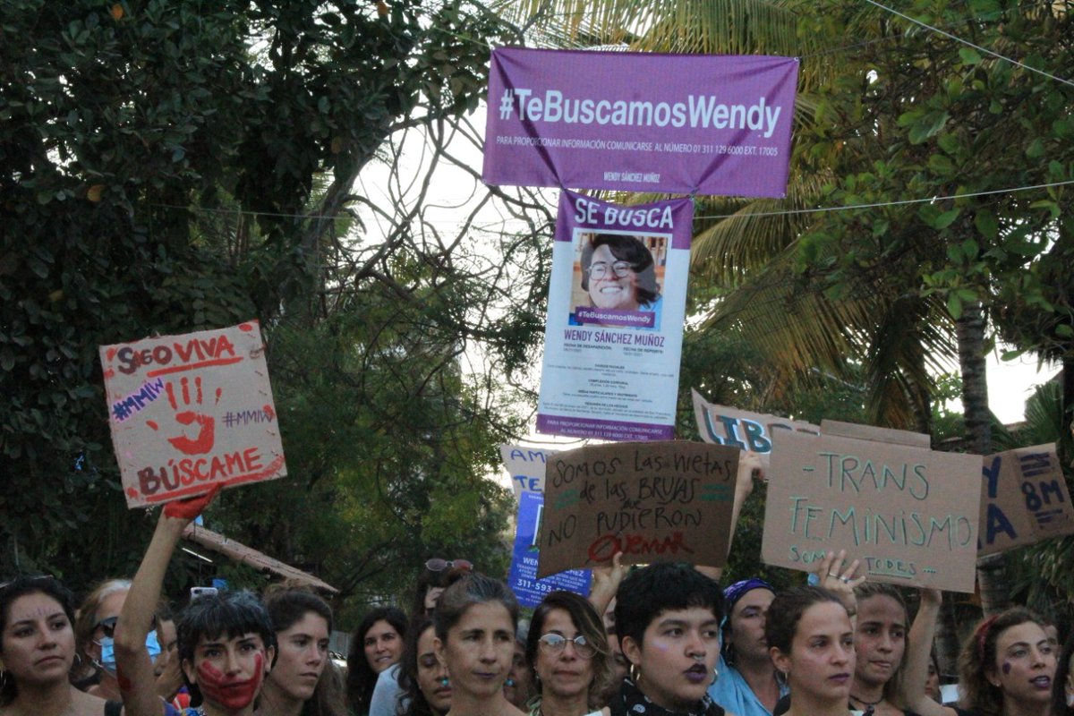 _baruc_'s tweet image. Hoy son 2 meses desde que no sabemos nada de Wendy, que todos sepan que seguimos buscando, que no nos rendimos, que tenemos la fé intacta para que WENDY regresa sana a casa.
#TeBuscamosWendy #WendyTeVamosAEncontrar