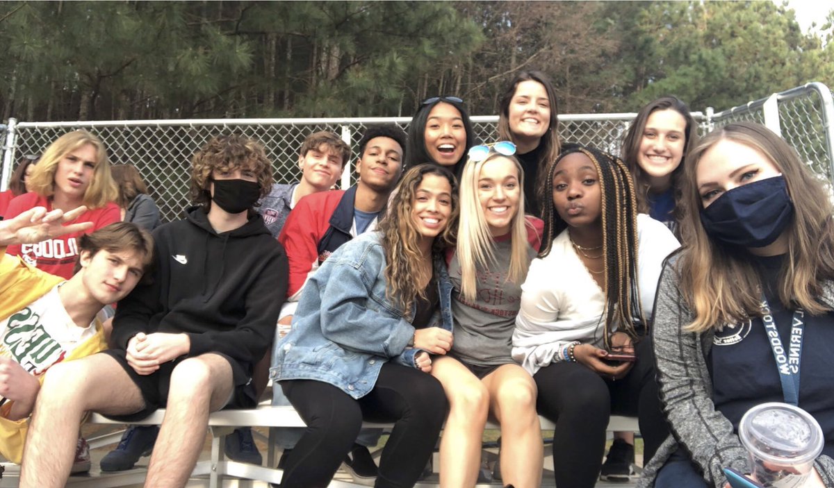 WHSMsHoof's tweet photo. Got to watch the senior night baseball game with some of my favorite seniors!! ❤️ https://t.co/TpcixFVg0p
